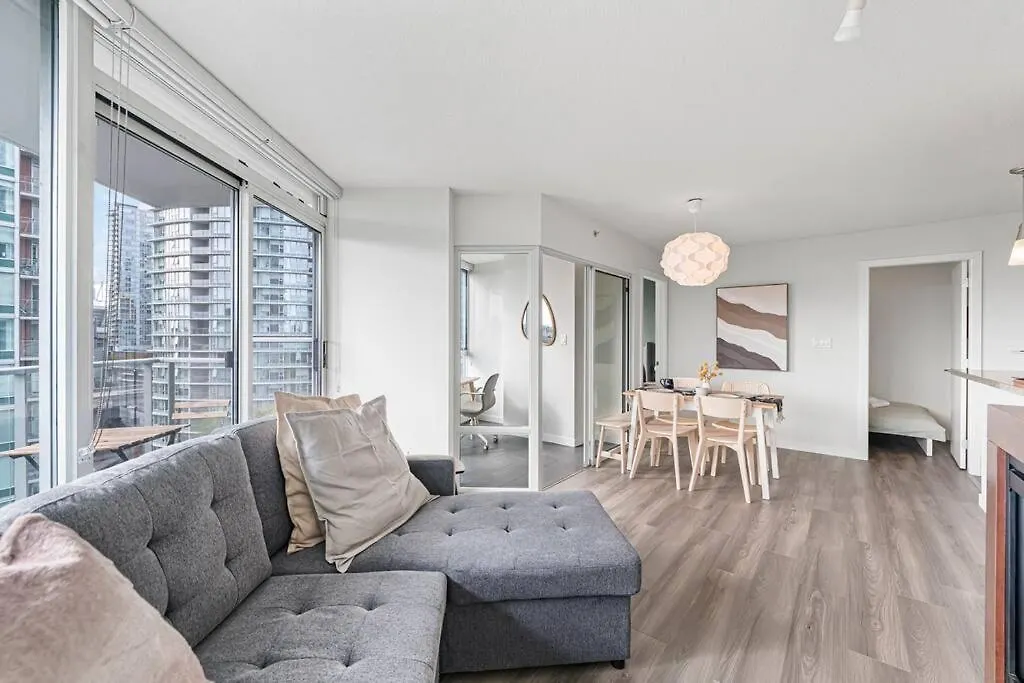 Modern Elegance Apartment Vancouver 0*,  Kanada