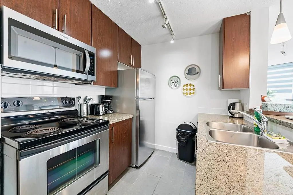 Modern Elegance Apartment Vancouver 0*,  Kanada